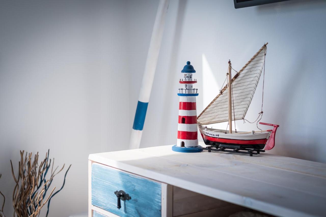 Home2Book Sea Front Attic Las Galletas Exterior foto